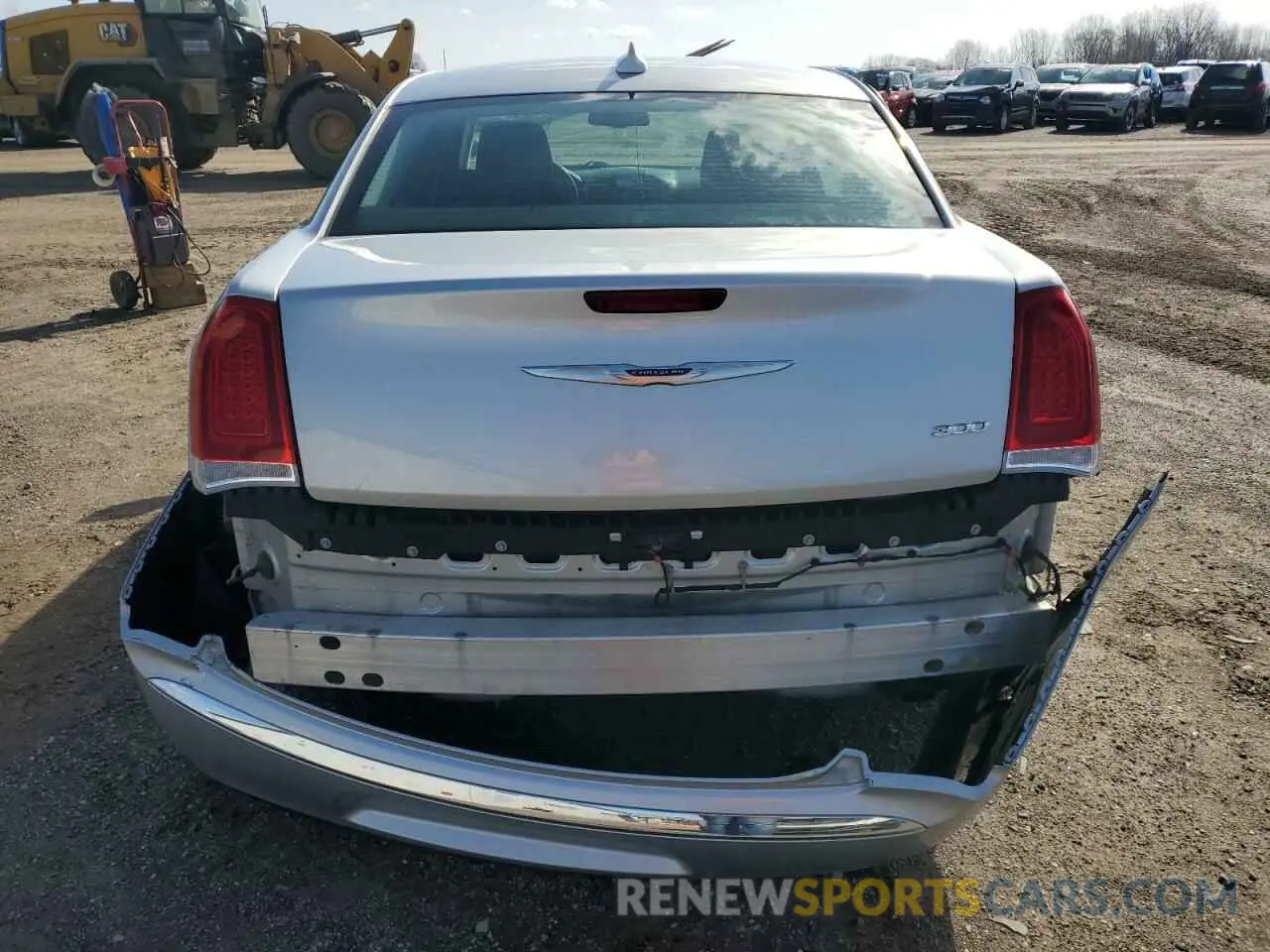 6 Photograph of a damaged car 2C3CCAAG4KH729031 CHRYSLER 300 2019