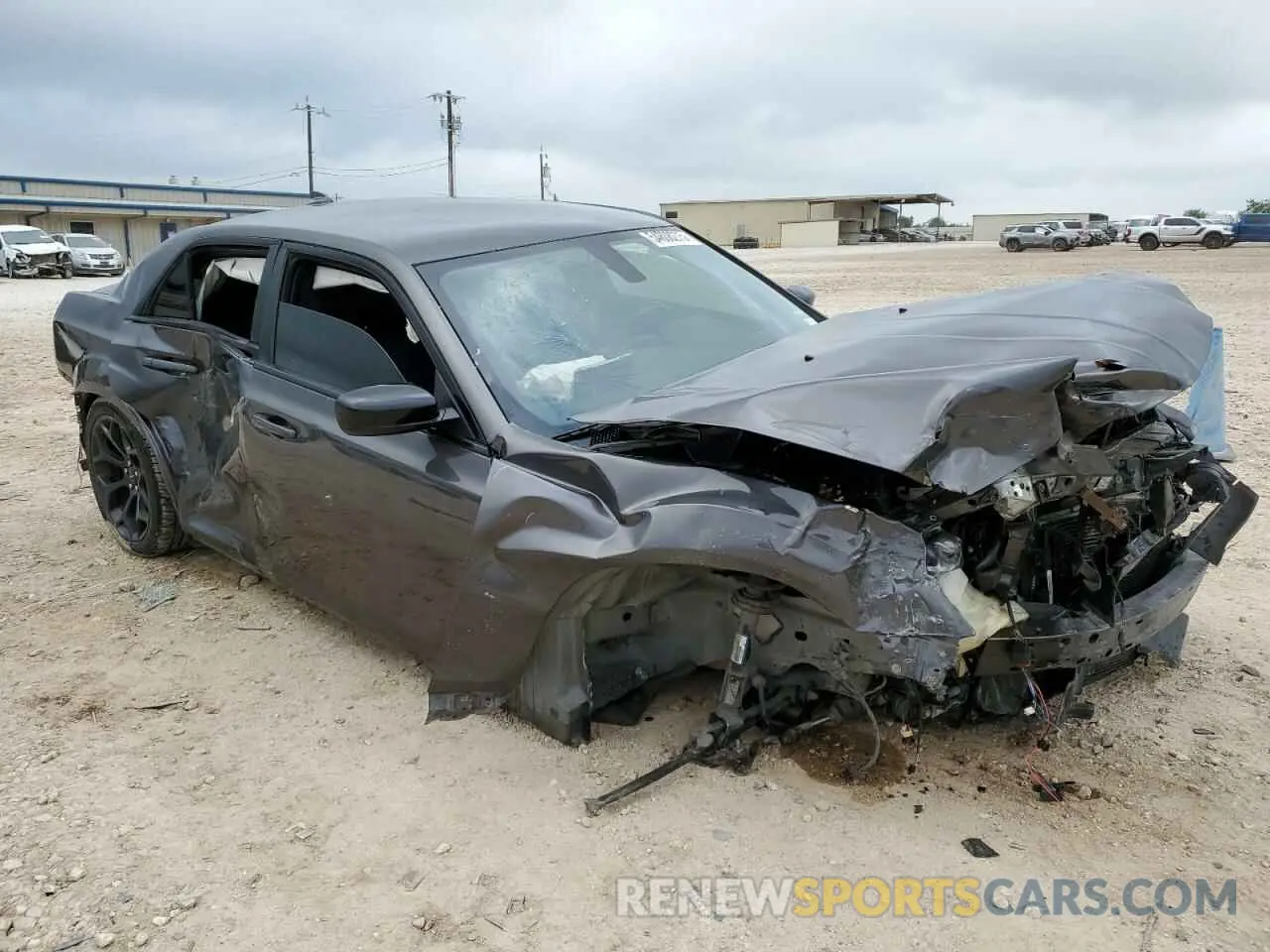 4 Photograph of a damaged car 2C3CCAAG4KH745939 CHRYSLER 300 2019