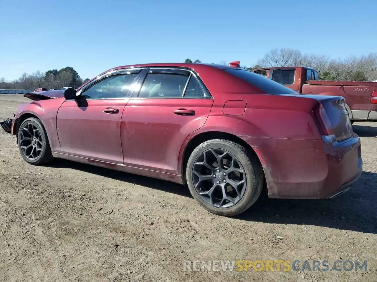 2 Photograph of a damaged car 2C3CCAAG5KH582539 CHRYSLER 300 2019