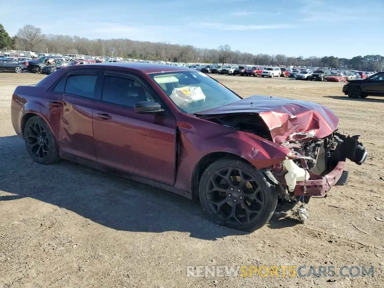 4 Photograph of a damaged car 2C3CCAAG5KH582539 CHRYSLER 300 2019
