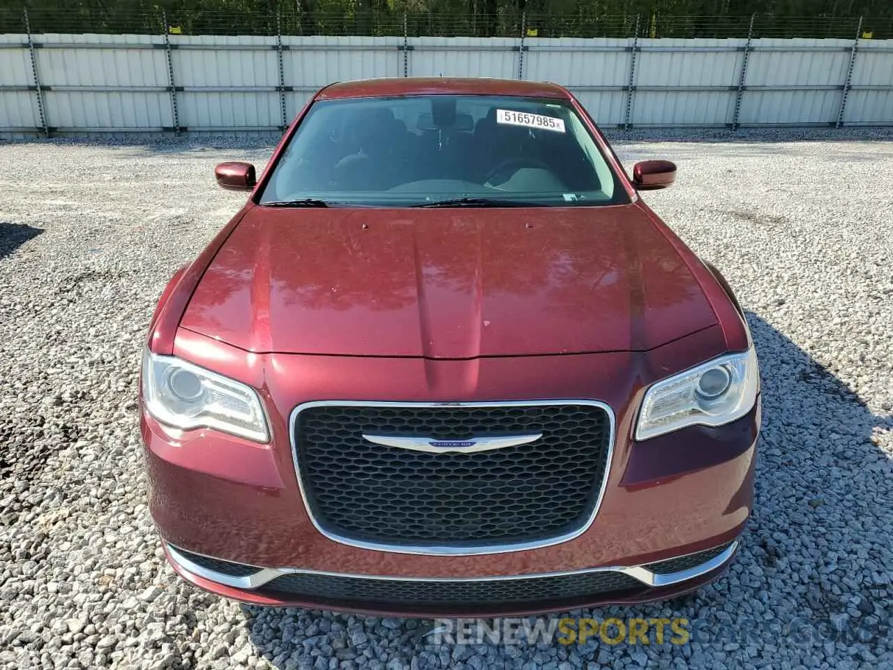 5 Photograph of a damaged car 2C3CCAAG5KH747277 CHRYSLER 300 2019