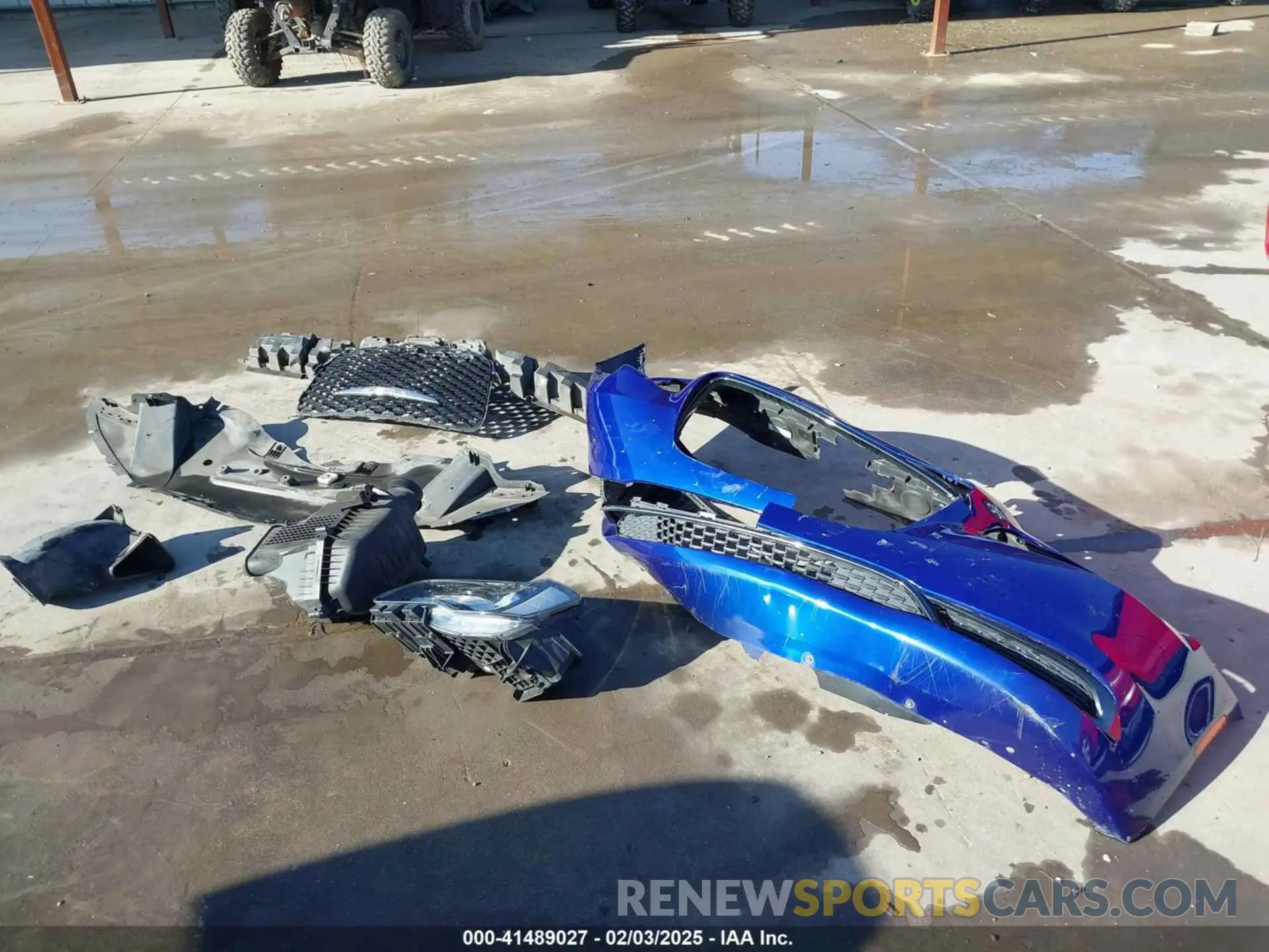 12 Photograph of a damaged car 2C3CCAAG6KH722579 CHRYSLER 300 2019