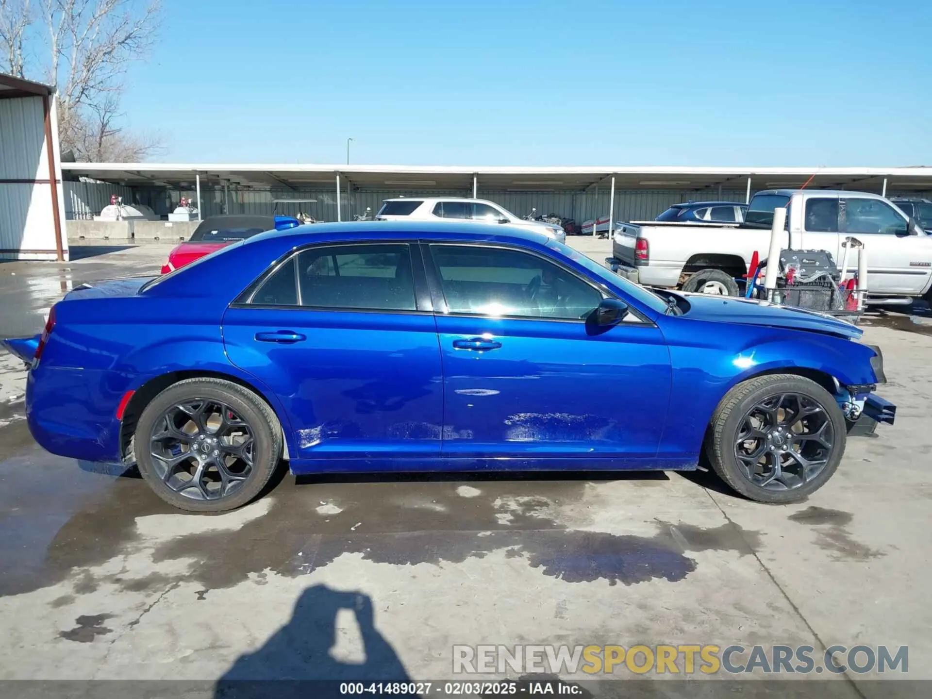 14 Photograph of a damaged car 2C3CCAAG6KH722579 CHRYSLER 300 2019