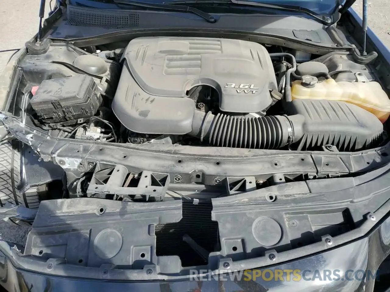 13 Photograph of a damaged car 2C3CCAAG6KH755596 CHRYSLER 300 2019