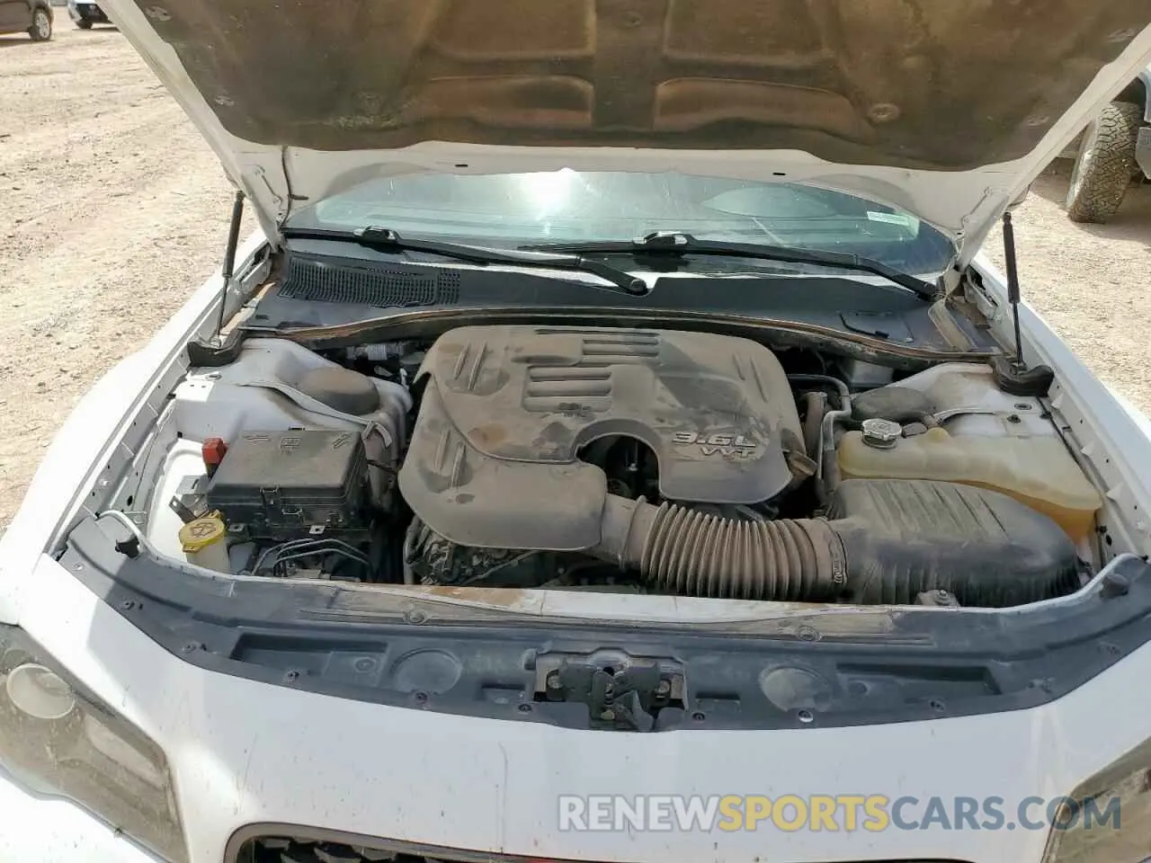 11 Photograph of a damaged car 2C3CCAAG6KH758126 CHRYSLER 300 2019