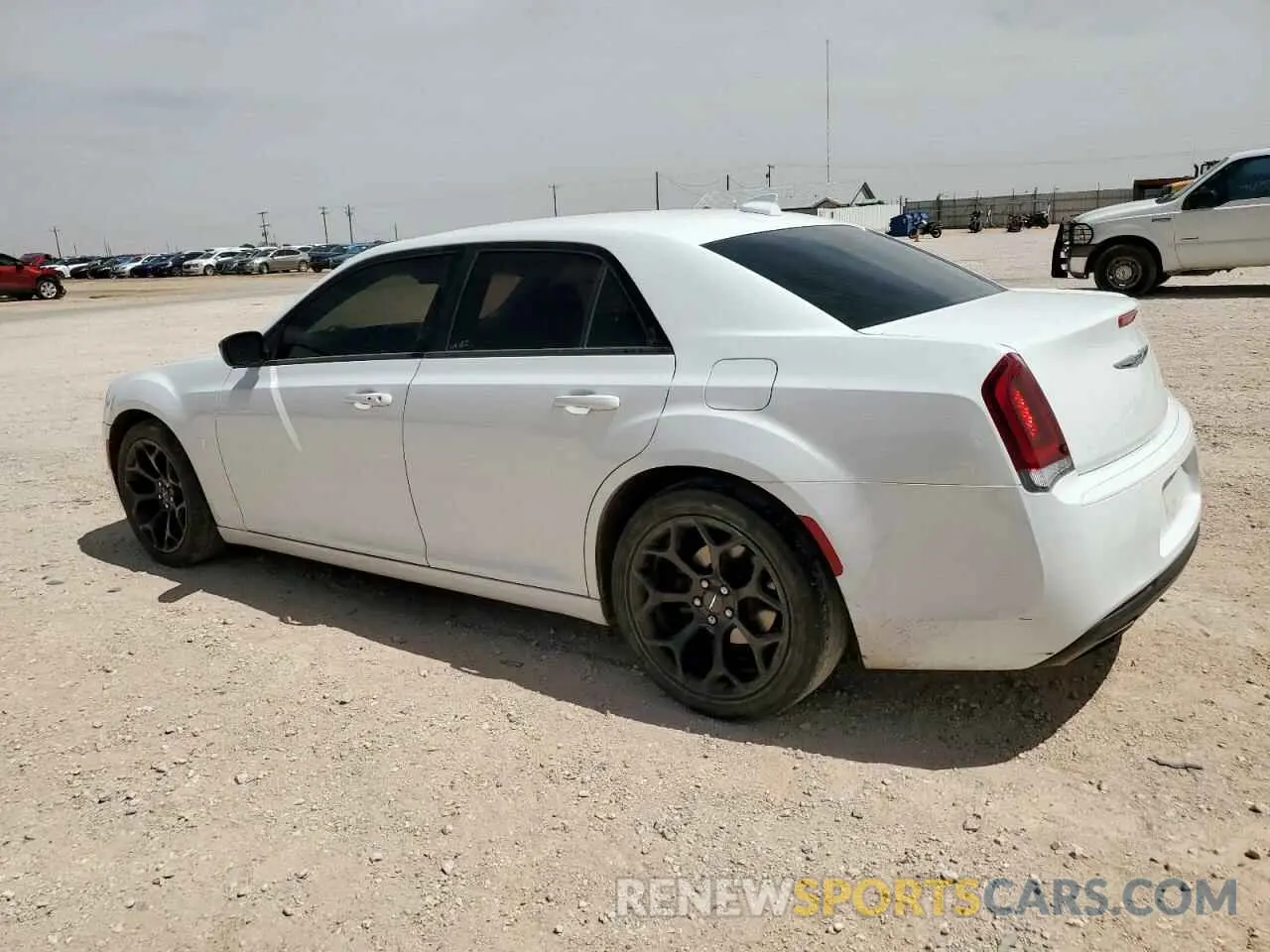 2 Photograph of a damaged car 2C3CCAAG6KH758126 CHRYSLER 300 2019