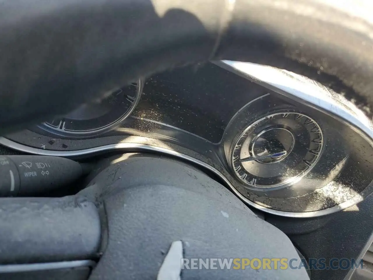 9 Photograph of a damaged car 2C3CCAAG7KH648363 CHRYSLER 300 2019