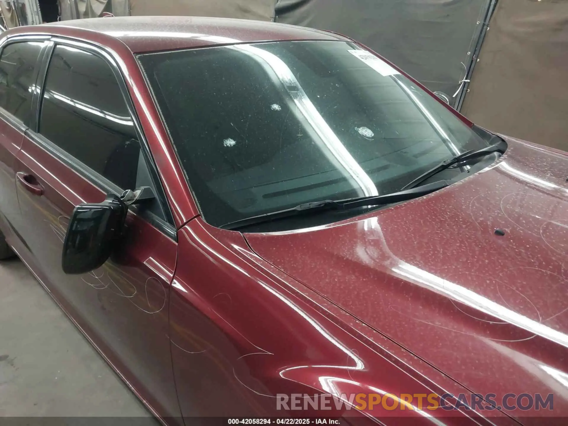 6 Photograph of a damaged car 2C3CCAAG8KH728870 CHRYSLER 300 2019