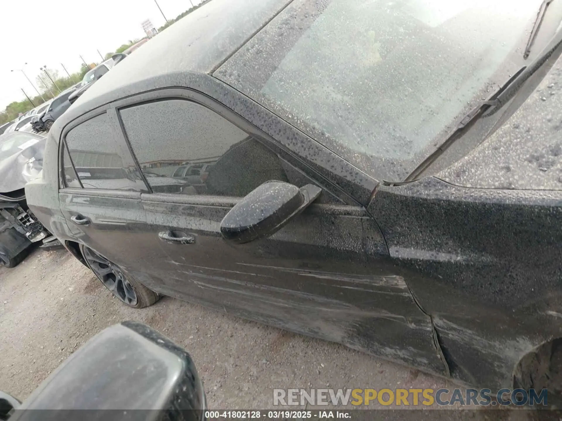 13 Photograph of a damaged car 2C3CCAAG8KH728996 CHRYSLER 300 2019