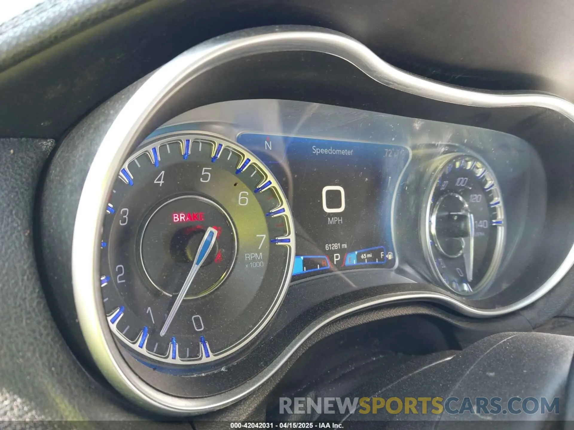 15 Photograph of a damaged car 2C3CCAAG9KH593494 CHRYSLER 300 2019
