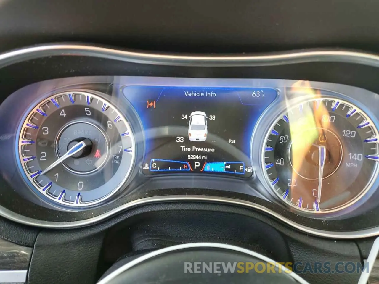 9 Photograph of a damaged car 2C3CCAAG9KH700902 CHRYSLER 300 2019
