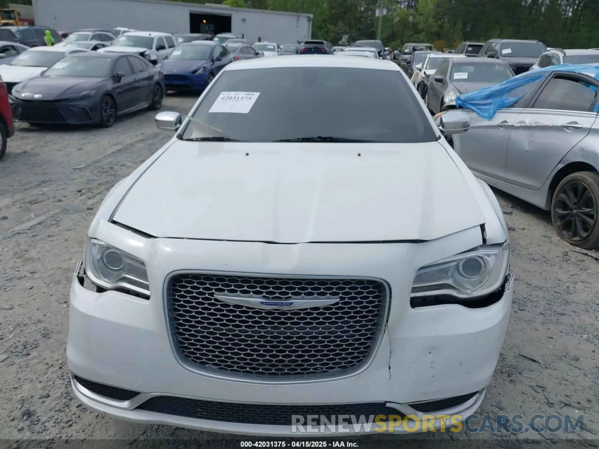 11 Photograph of a damaged car 2C3CCAAG9KH723015 CHRYSLER 300 2019