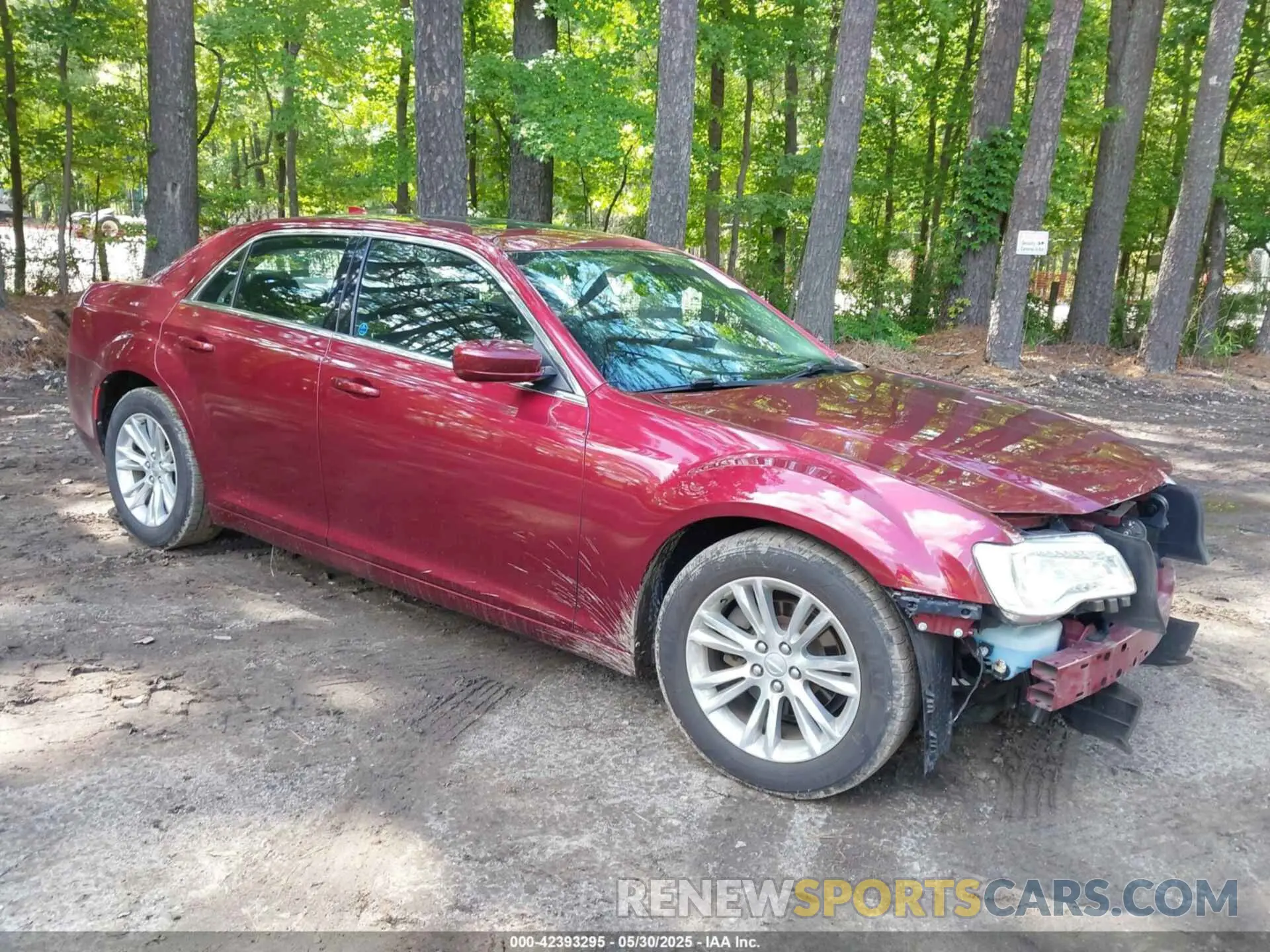 1 Photograph of a damaged car 2C3CCAAGXKH548001 CHRYSLER 300 2019