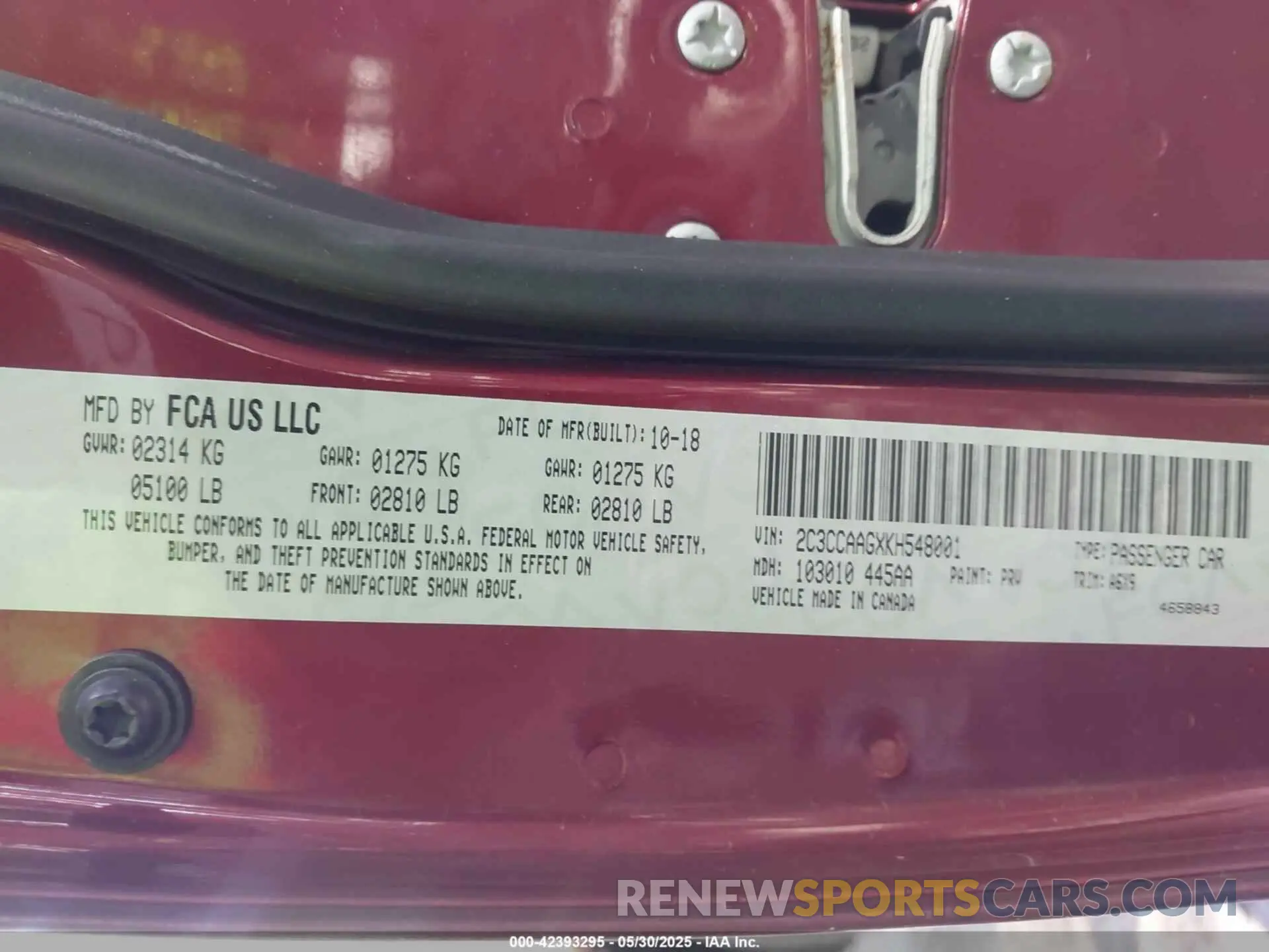 9 Photograph of a damaged car 2C3CCAAGXKH548001 CHRYSLER 300 2019