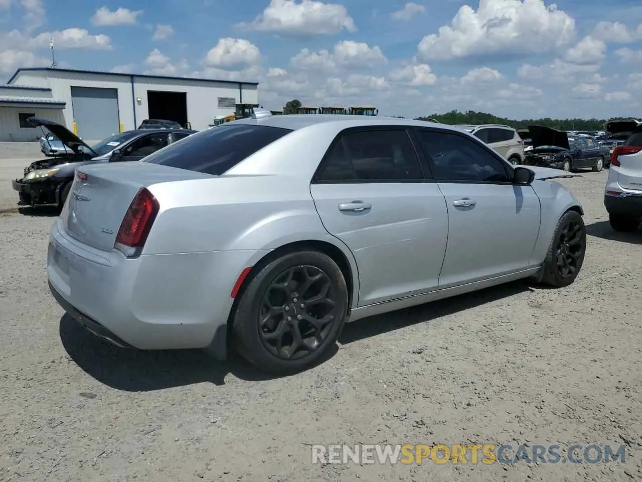 3 Photograph of a damaged car 2C3CCAAGXKH723055 CHRYSLER 300 2019