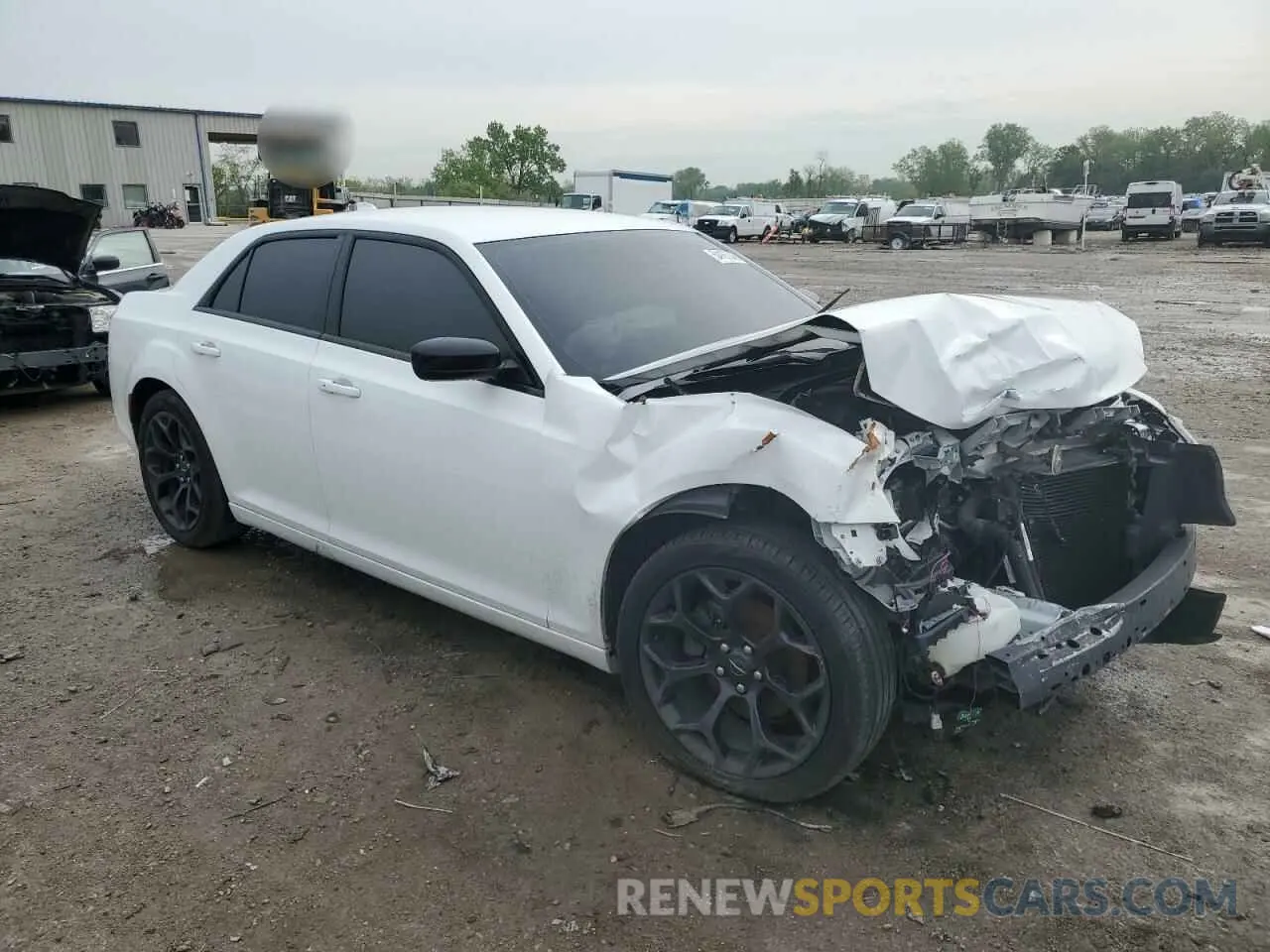 4 Photograph of a damaged car 2C3CCAAGXKH755469 CHRYSLER 300 2019