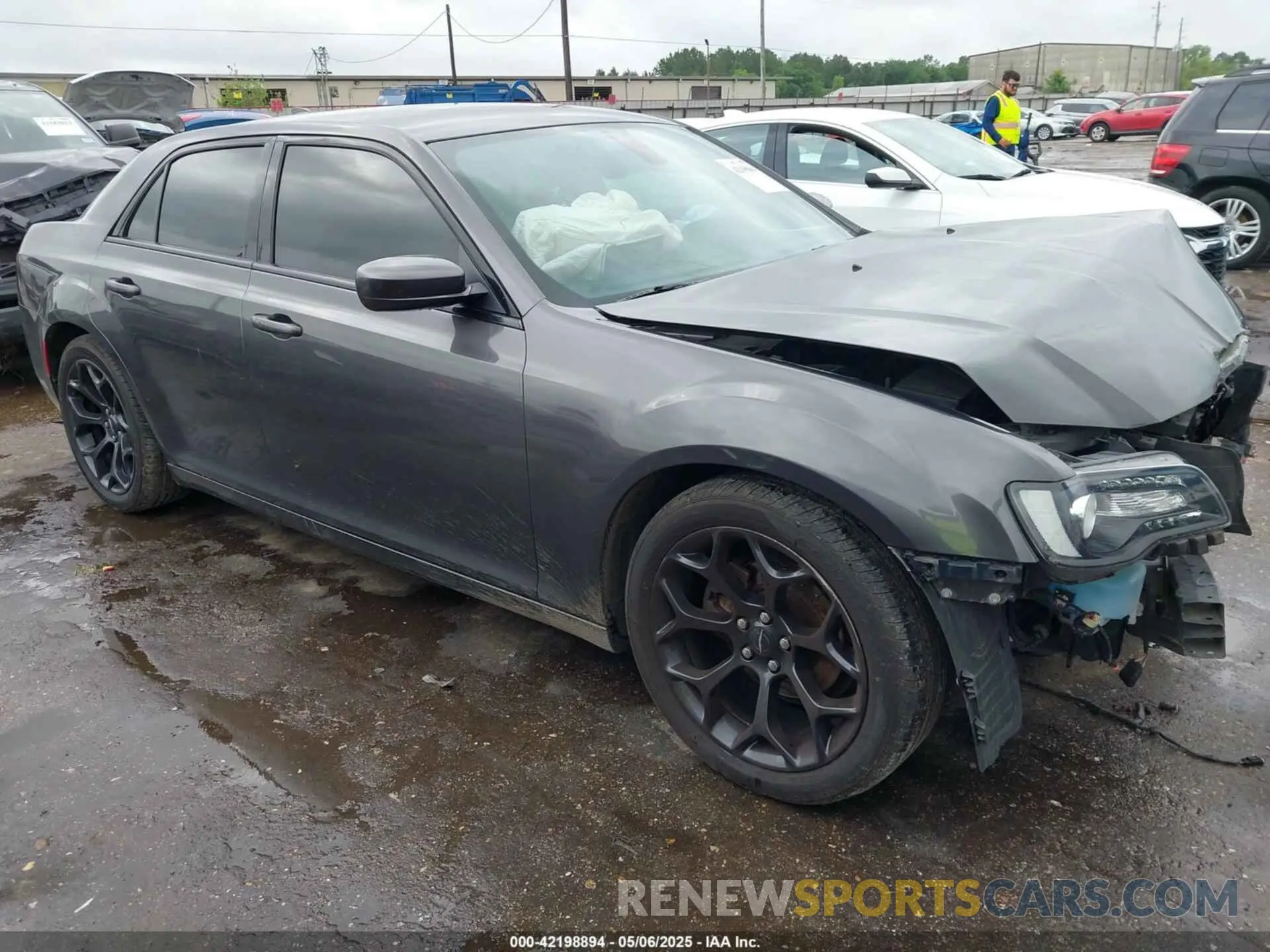 1 Photograph of a damaged car 2C3CCABG0KH516446 CHRYSLER 300 2019