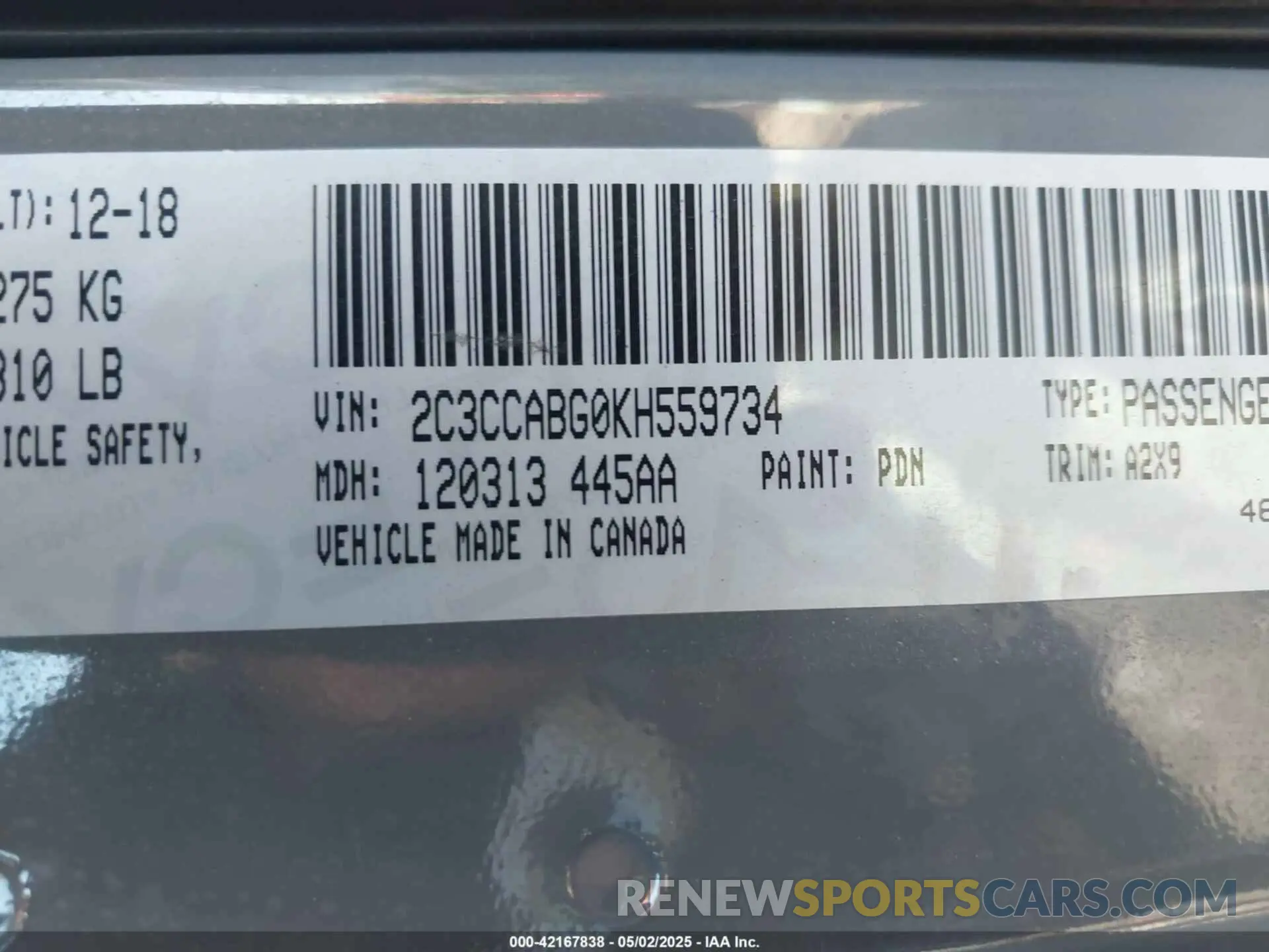 9 Photograph of a damaged car 2C3CCABG0KH559734 CHRYSLER 300 2019