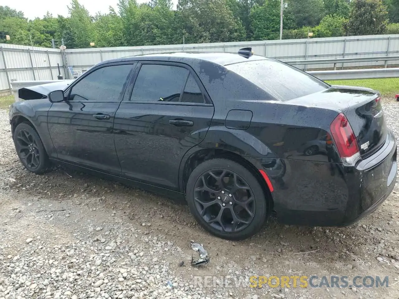 2 Photograph of a damaged car 2C3CCABG0KH565971 CHRYSLER 300 2019