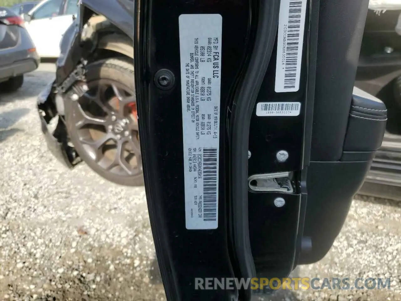 12 Photograph of a damaged car 2C3CCABG0KH635016 CHRYSLER 300 2019