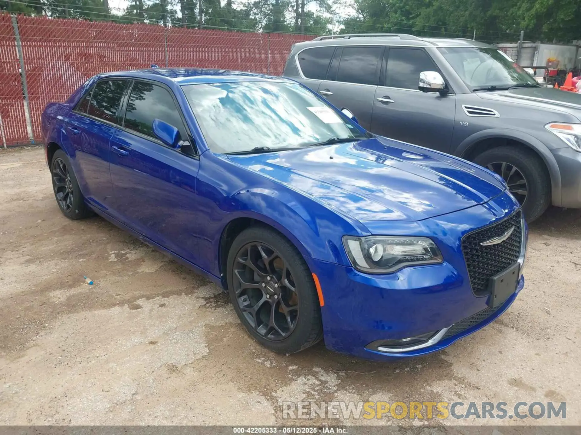 1 Photograph of a damaged car 2C3CCABG2KH697632 CHRYSLER 300 2019