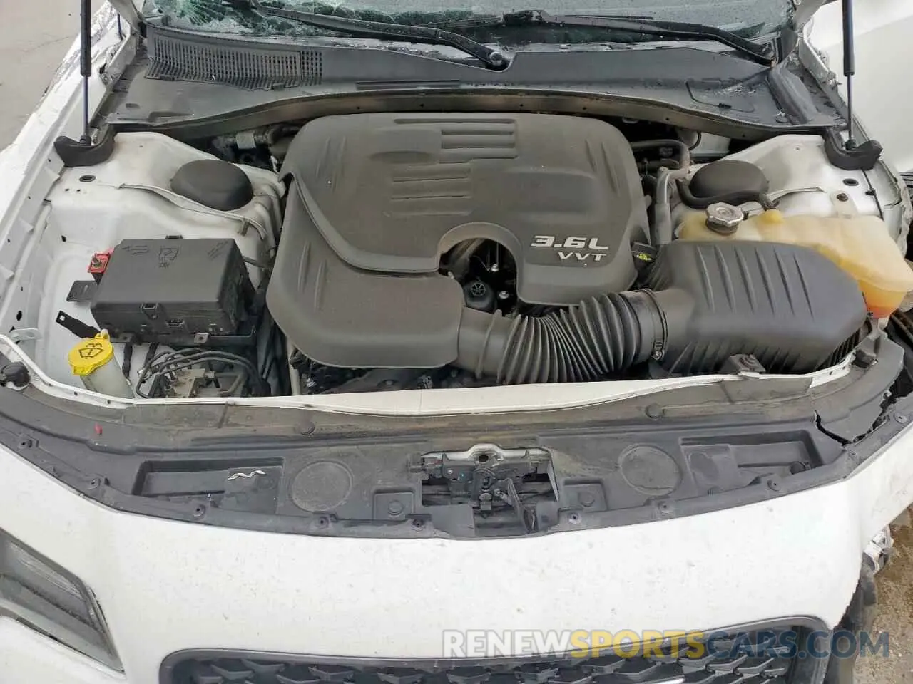 11 Photograph of a damaged car 2C3CCABG3KH628657 CHRYSLER 300 2019