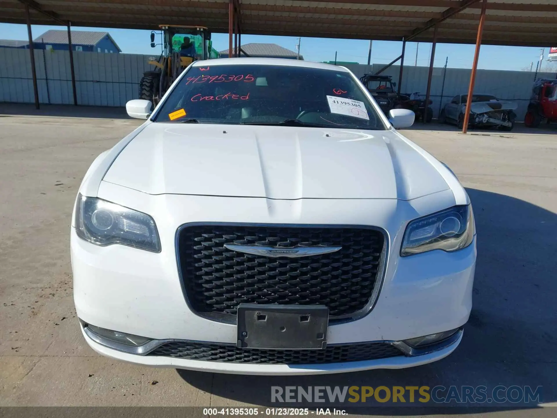 13 Photograph of a damaged car 2C3CCABG4KH619689 CHRYSLER 300 2019