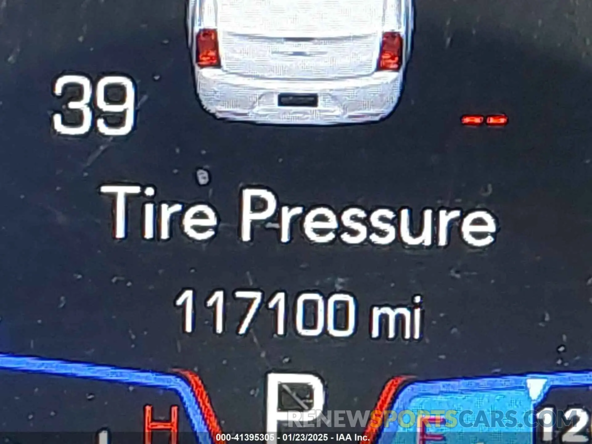 16 Photograph of a damaged car 2C3CCABG4KH619689 CHRYSLER 300 2019