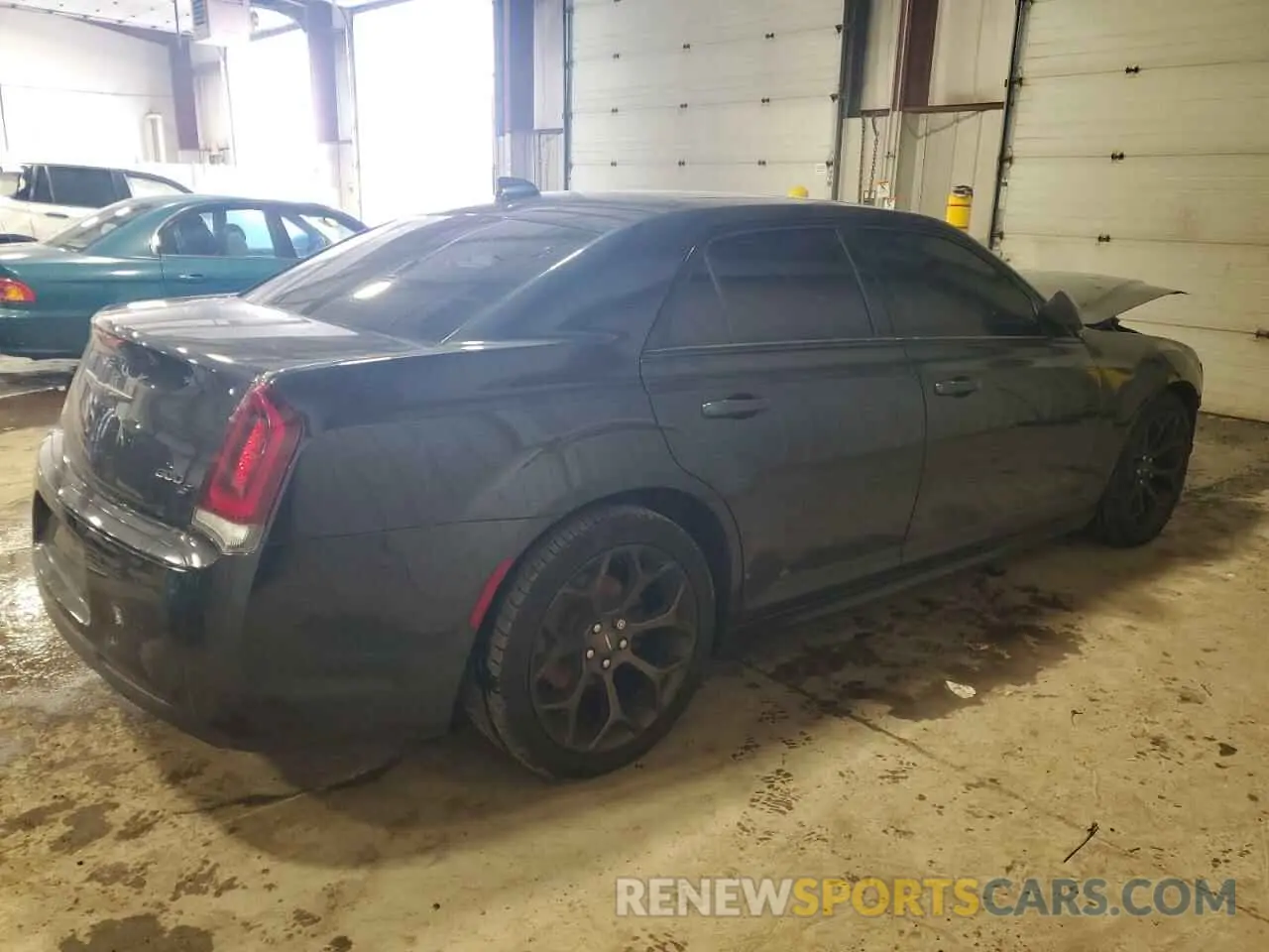 3 Photograph of a damaged car 2C3CCABG4KH640476 CHRYSLER 300 2019
