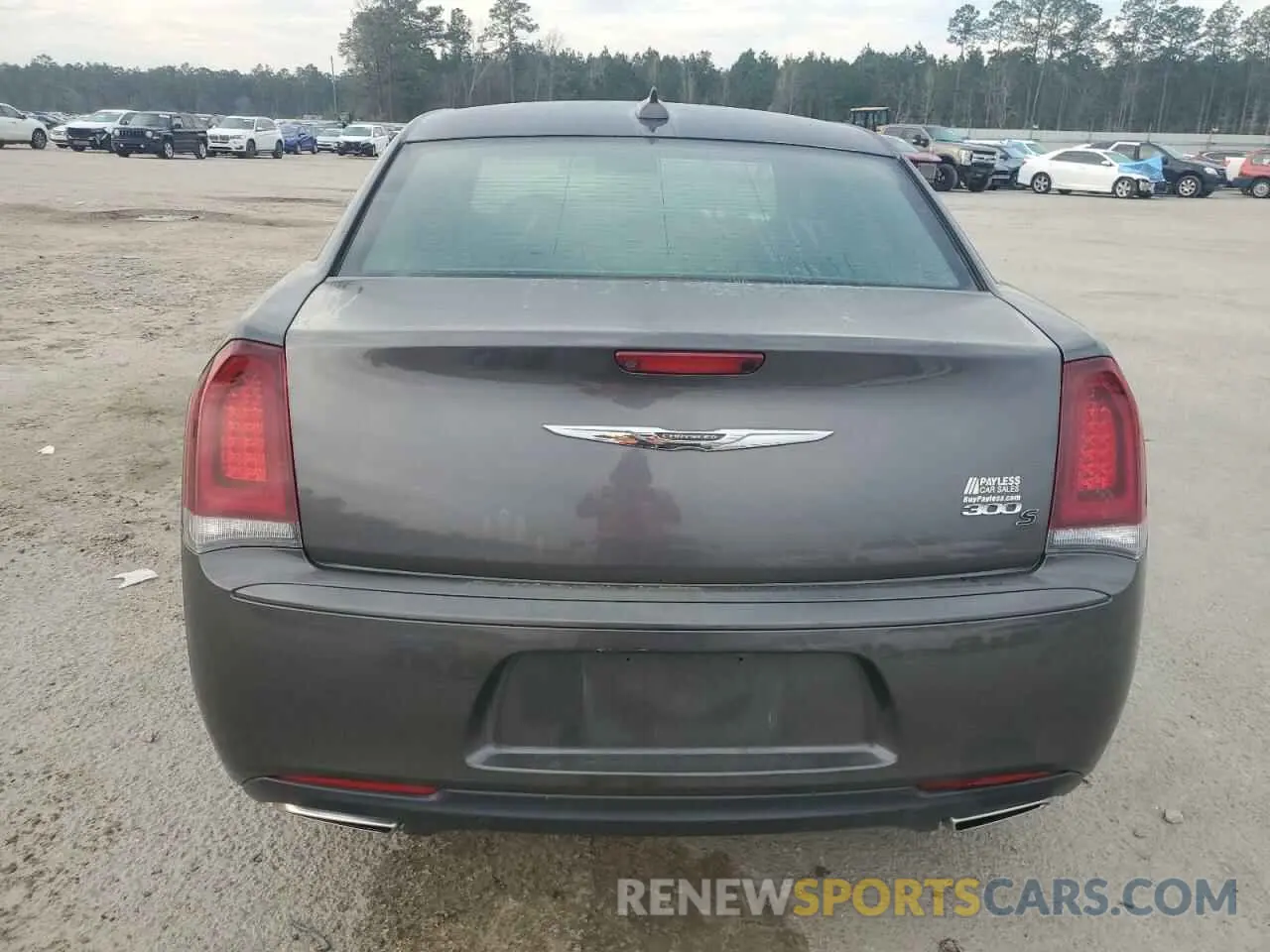 6 Photograph of a damaged car 2C3CCABG5KH585486 CHRYSLER 300 2019