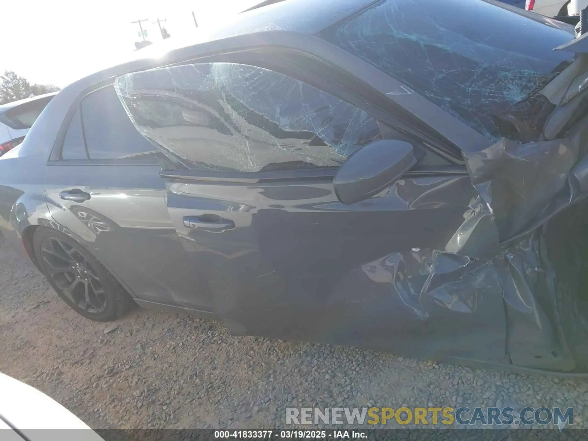 13 Photograph of a damaged car 2C3CCABG5KH708249 CHRYSLER 300 2019