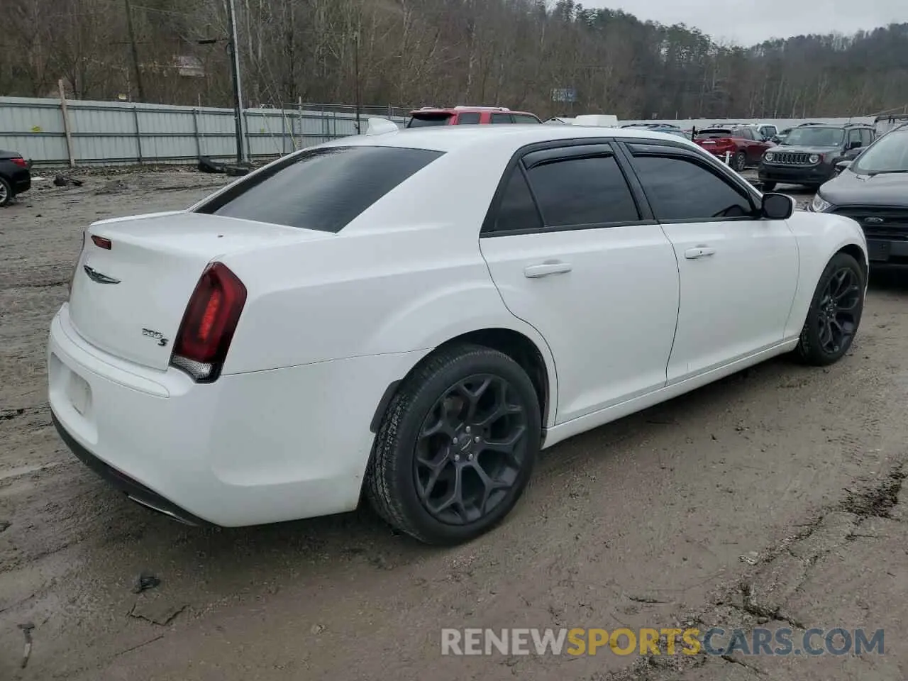 3 Photograph of a damaged car 2C3CCABG6KH515897 CHRYSLER 300 2019