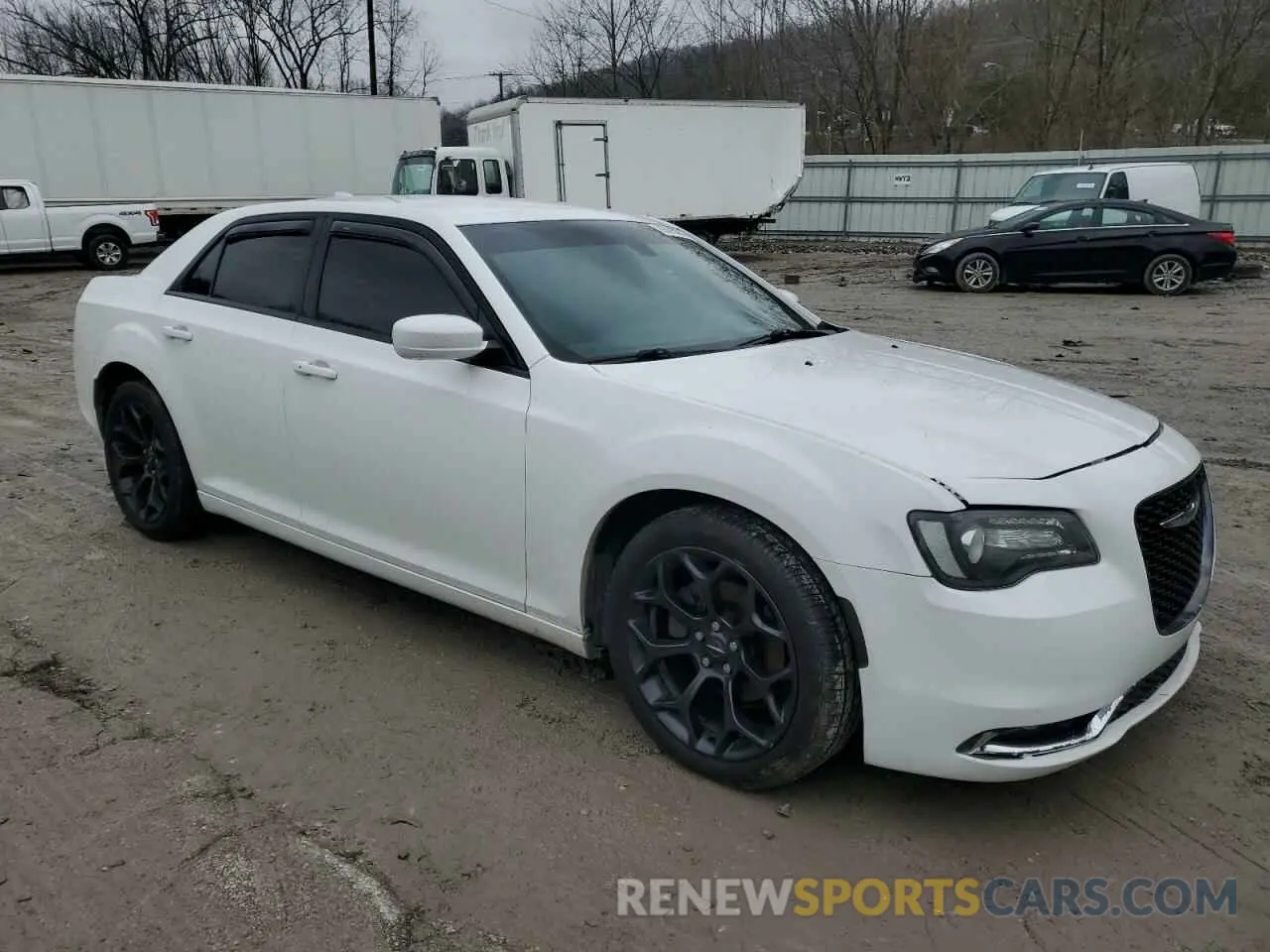 4 Photograph of a damaged car 2C3CCABG6KH515897 CHRYSLER 300 2019