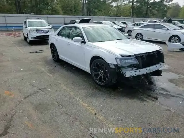 14 Photograph of a damaged car 2C3CCABG6KH601243 CHRYSLER 300 2019