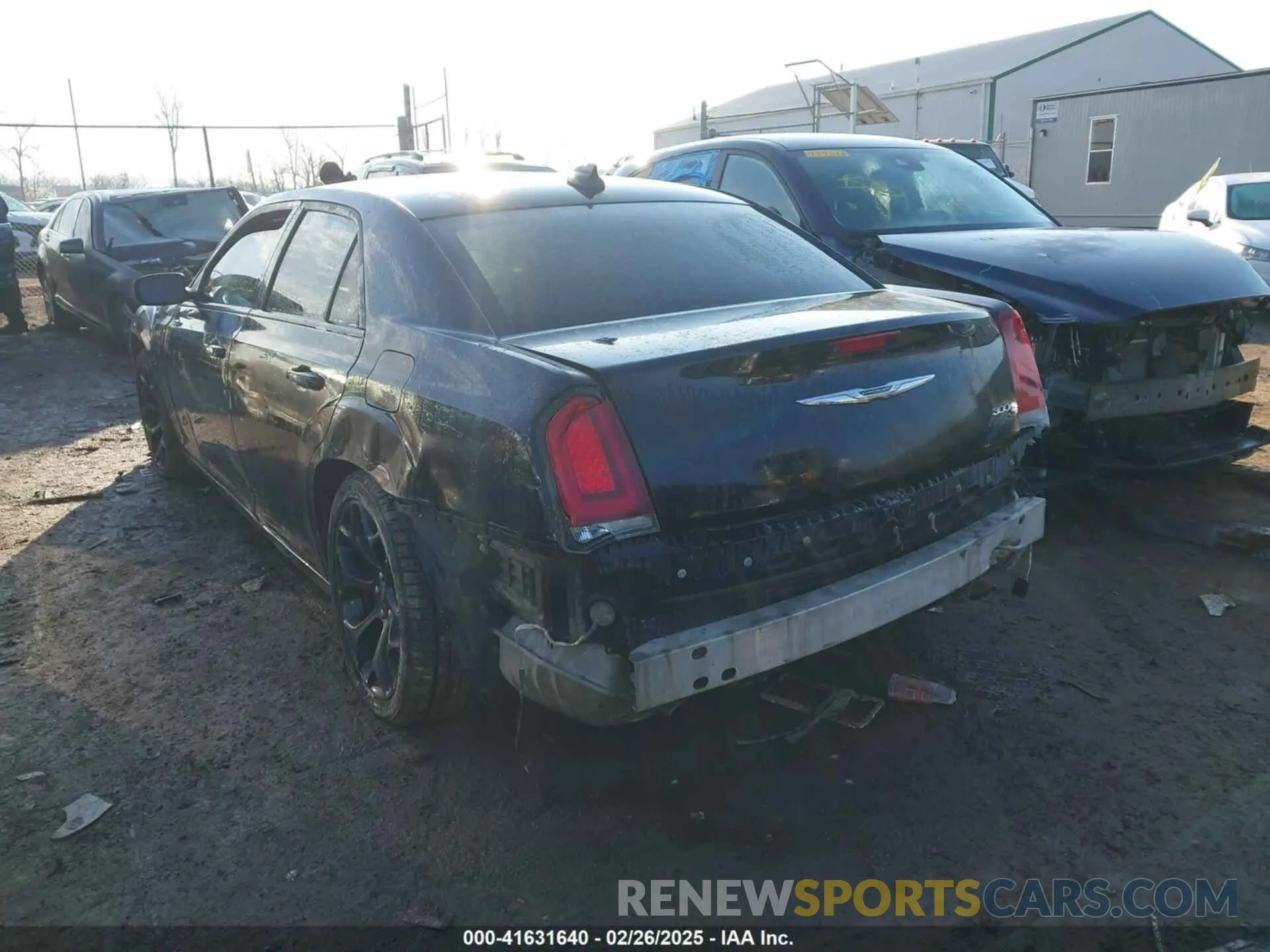 3 Photograph of a damaged car 2C3CCABG6KH637059 CHRYSLER 300 2019