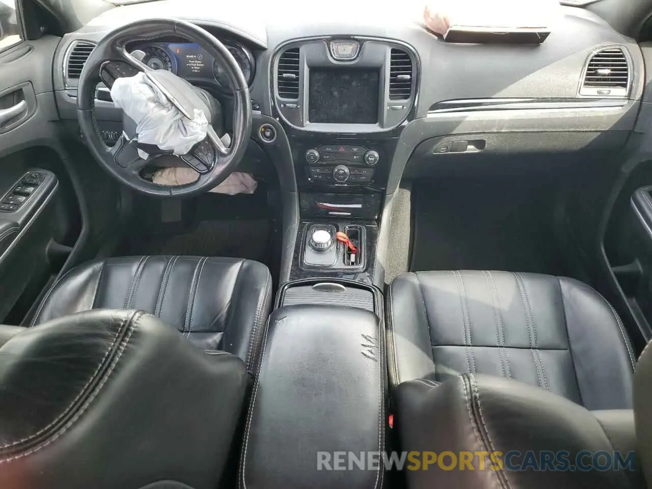 8 Photograph of a damaged car 2C3CCABG7KH538833 CHRYSLER 300 2019
