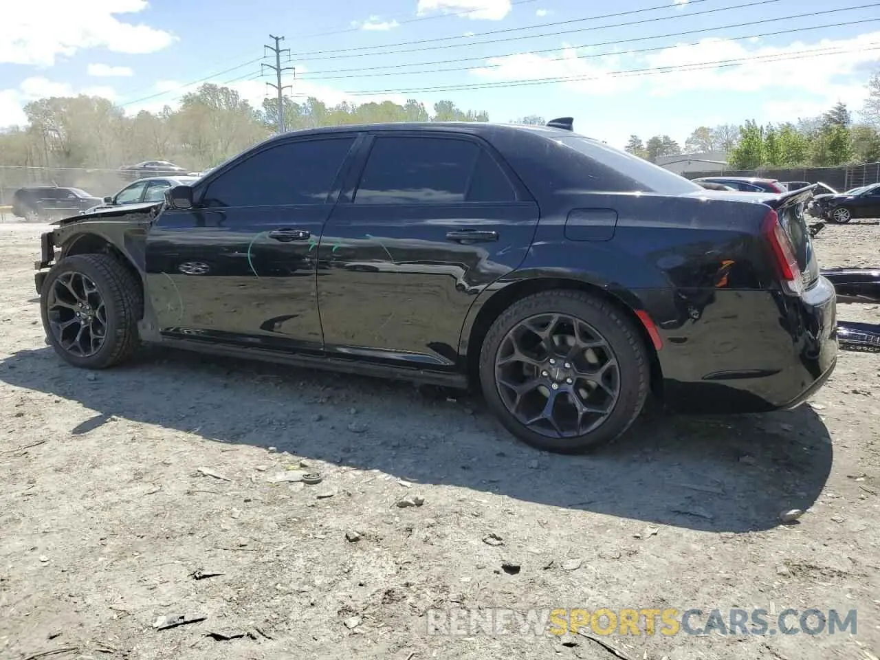 2 Photograph of a damaged car 2C3CCABG7KH660334 CHRYSLER 300 2019