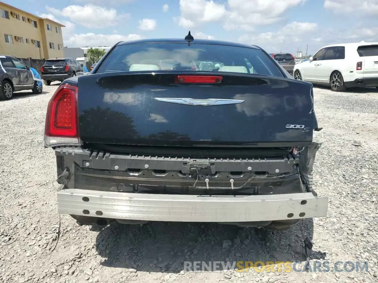 6 Photograph of a damaged car 2C3CCABG8KH508305 CHRYSLER 300 2019