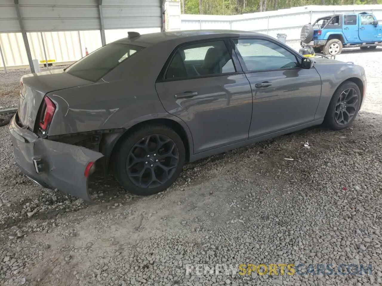 3 Photograph of a damaged car 2C3CCABG8KH562753 CHRYSLER 300 2019