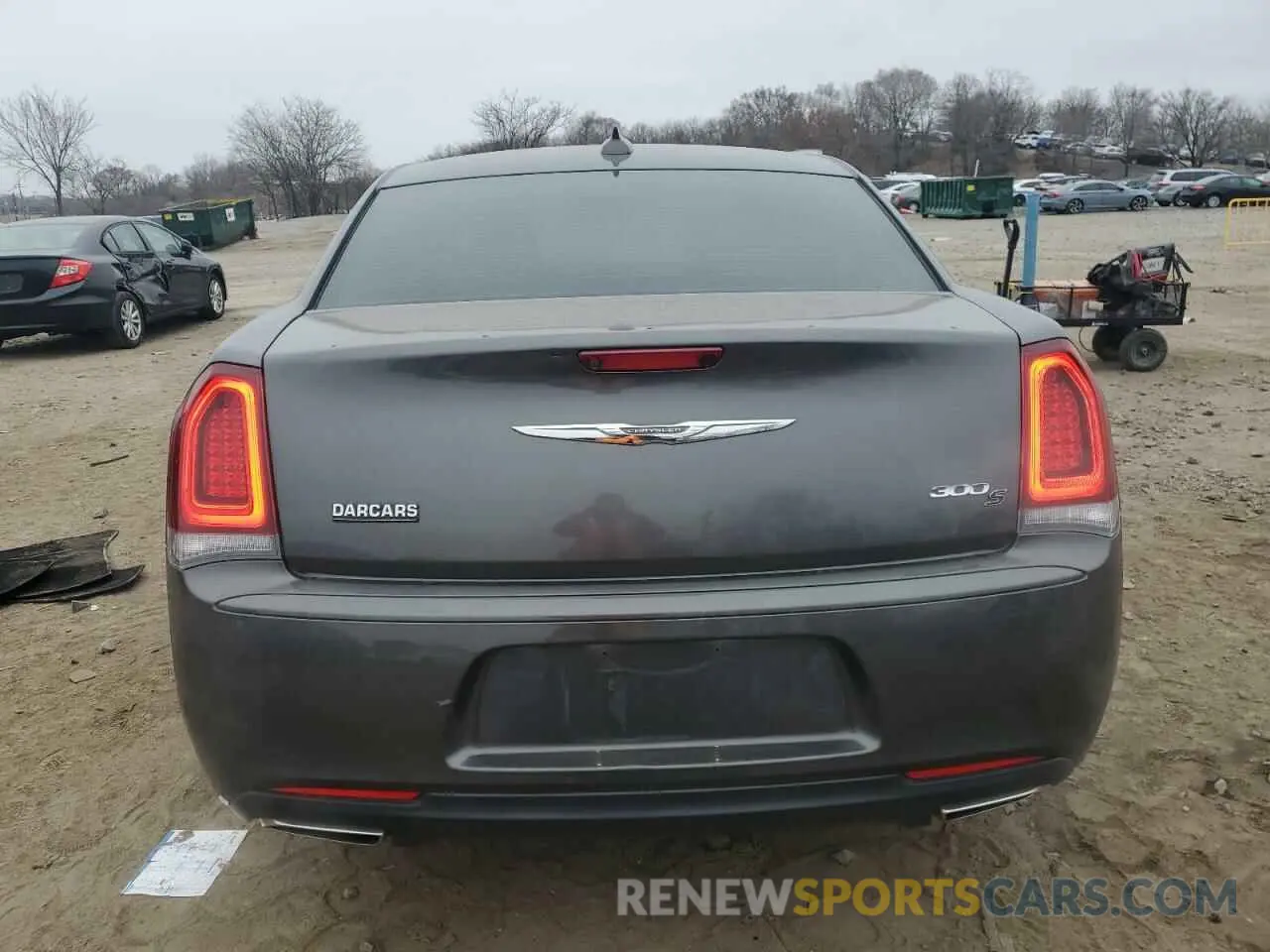 6 Photograph of a damaged car 2C3CCABG8KH594943 CHRYSLER 300 2019