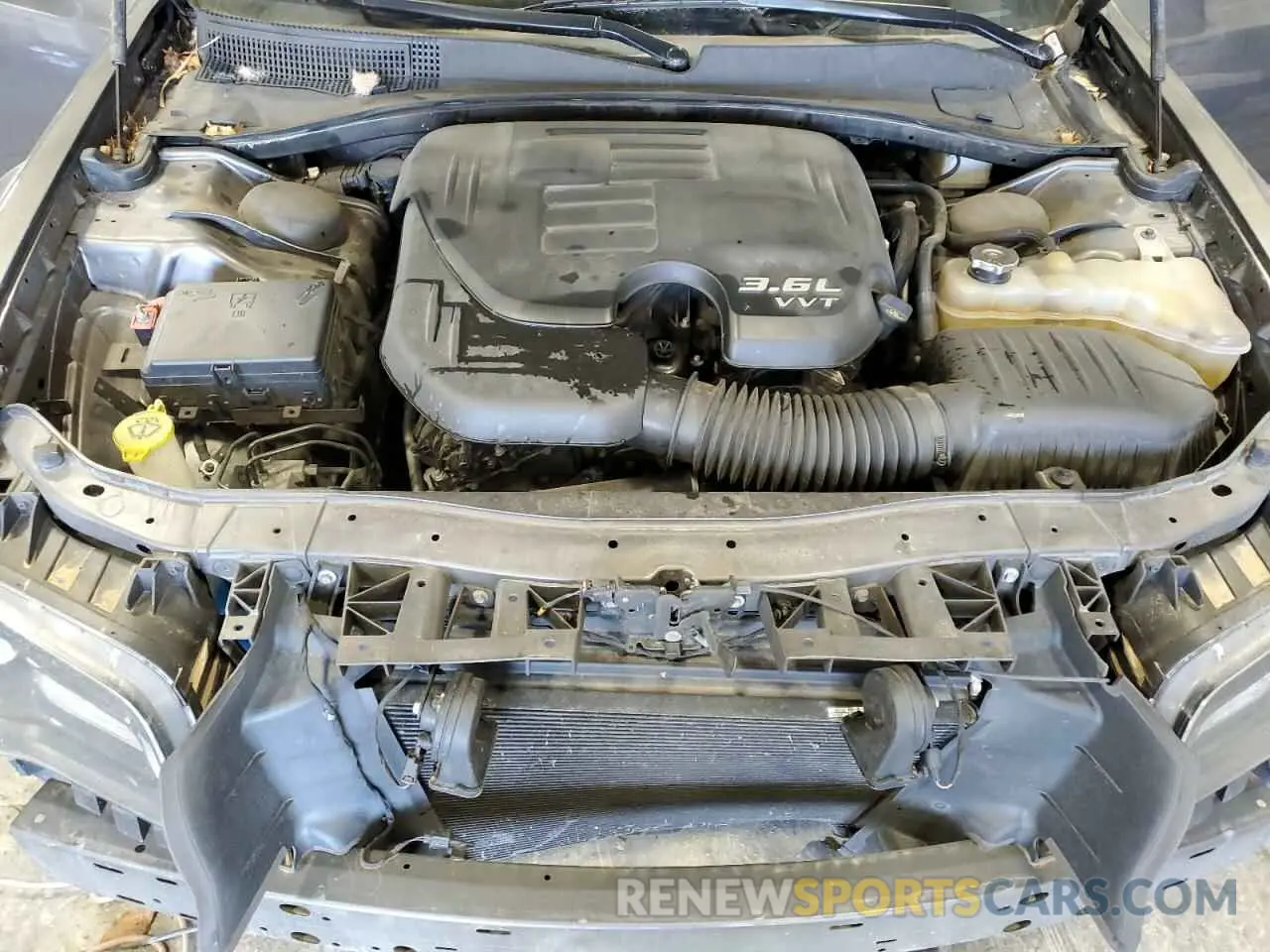 11 Photograph of a damaged car 2C3CCABG8KH689406 CHRYSLER 300 2019