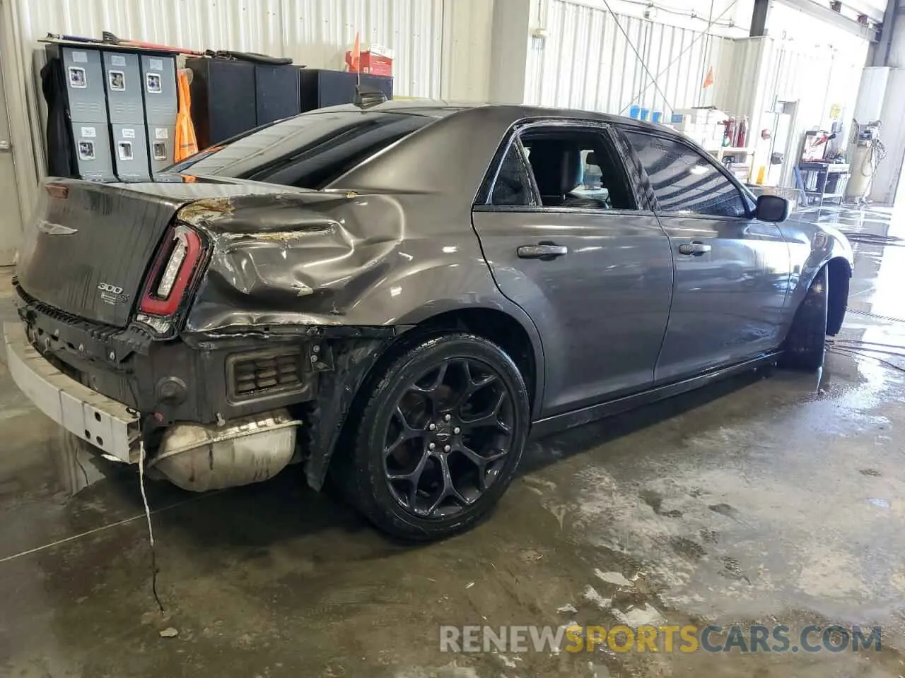3 Photograph of a damaged car 2C3CCABG8KH689406 CHRYSLER 300 2019