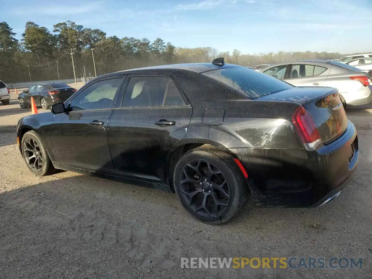 2 Photograph of a damaged car 2C3CCABG9KH628632 CHRYSLER 300 2019