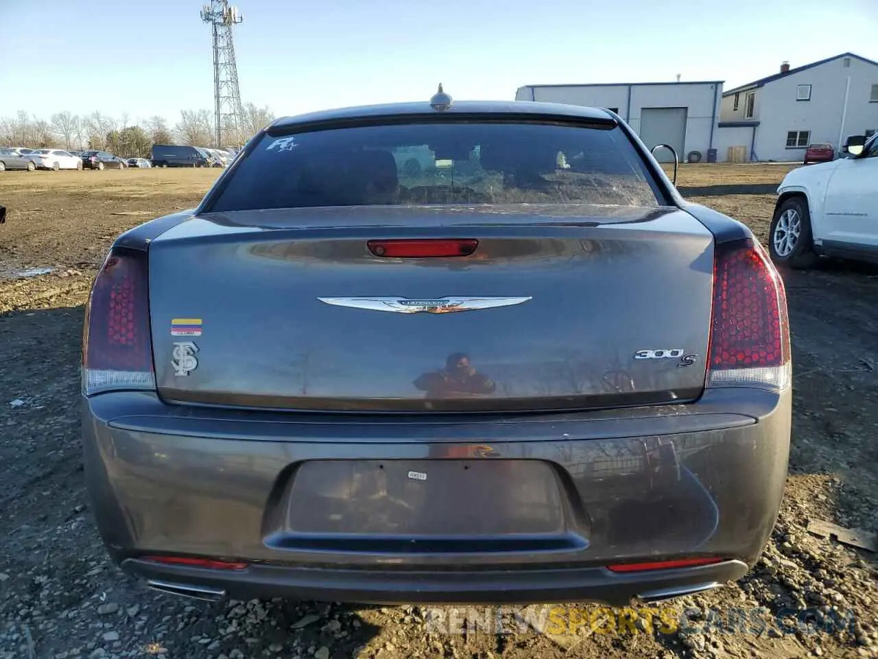 6 Photograph of a damaged car 2C3CCABGXKH516275 CHRYSLER 300 2019