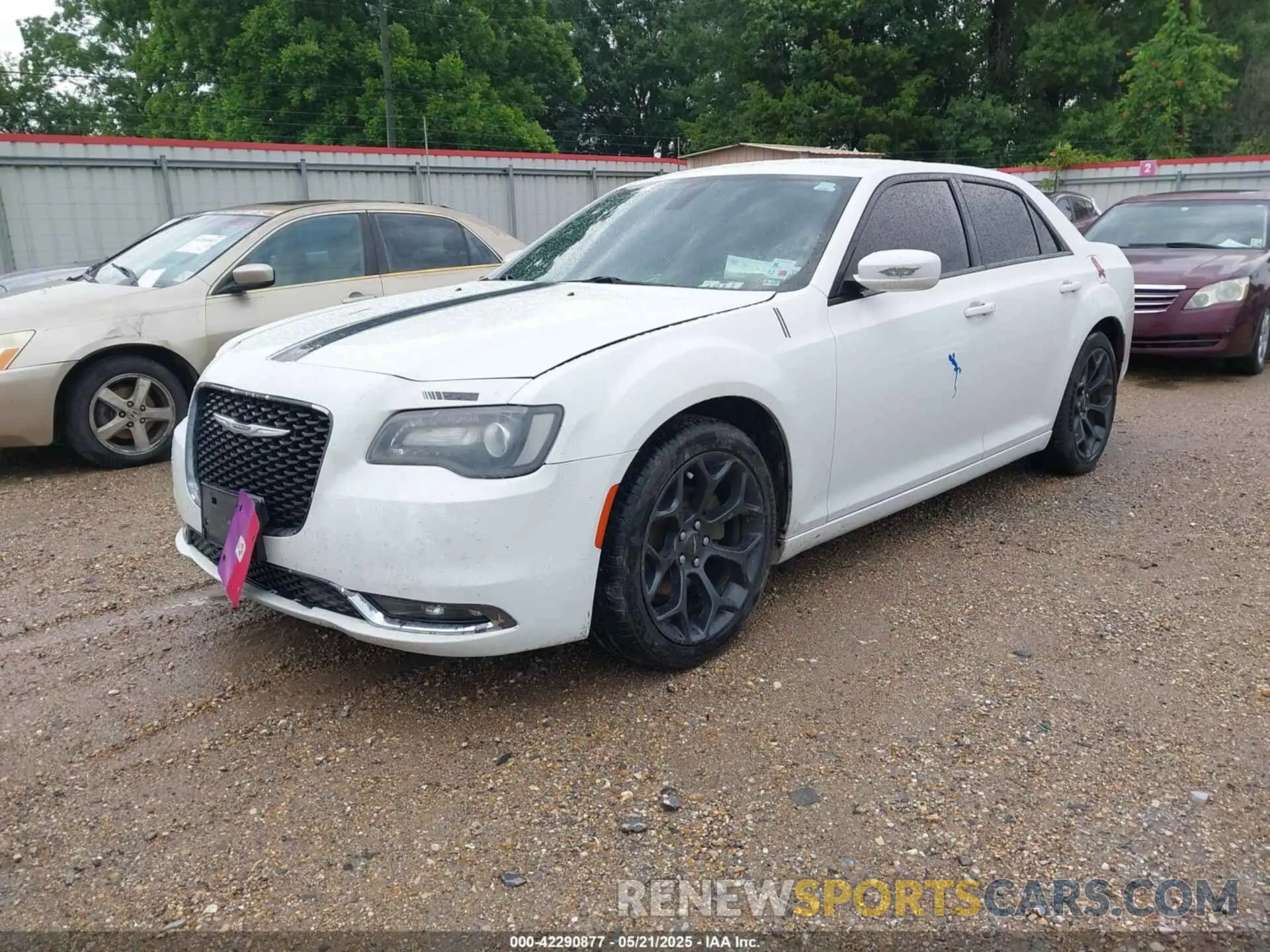 2 Photograph of a damaged car 2C3CCABGXKH539507 CHRYSLER 300 2019