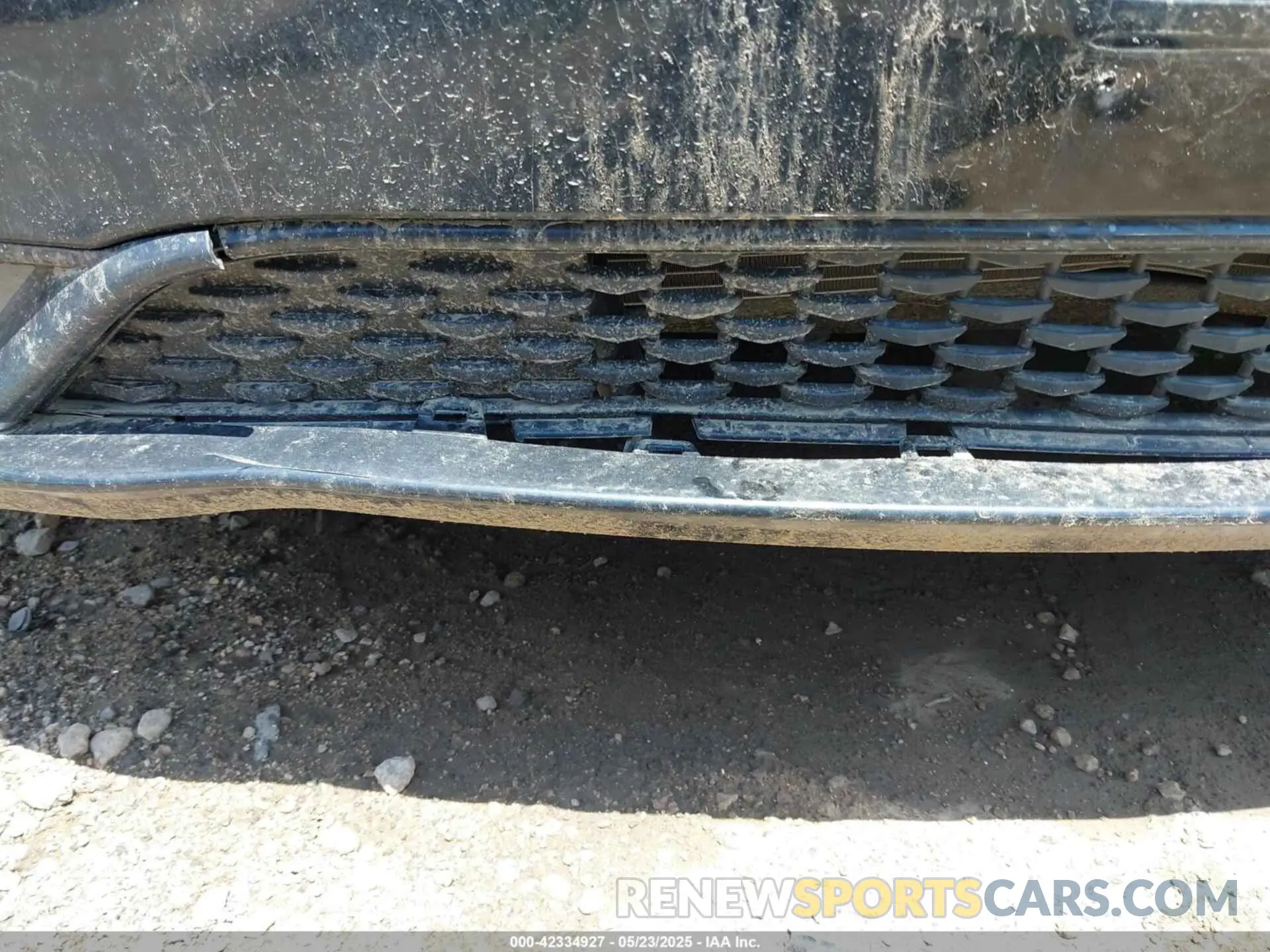 12 Photograph of a damaged car 2C3CCABGXKH628784 CHRYSLER 300 2019