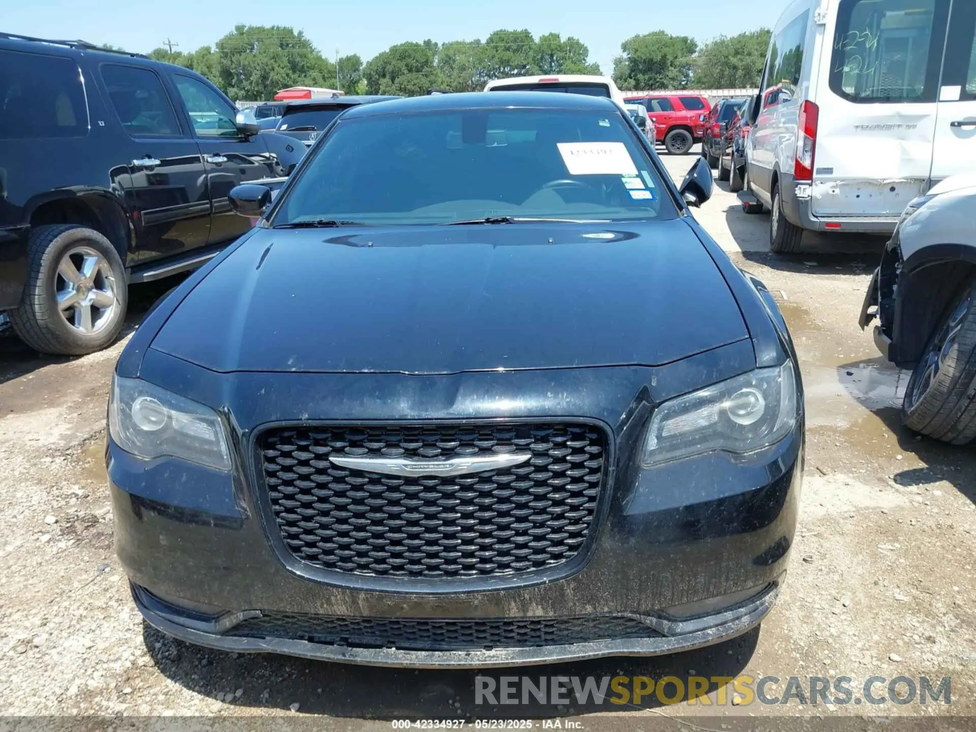 6 Photograph of a damaged car 2C3CCABGXKH628784 CHRYSLER 300 2019