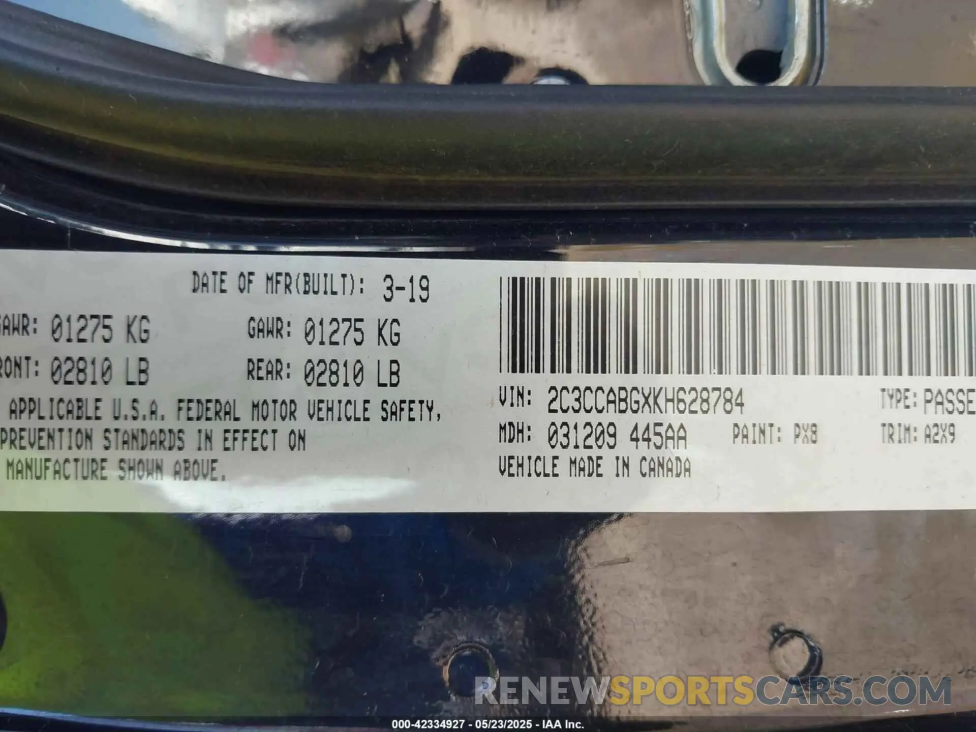 9 Photograph of a damaged car 2C3CCABGXKH628784 CHRYSLER 300 2019