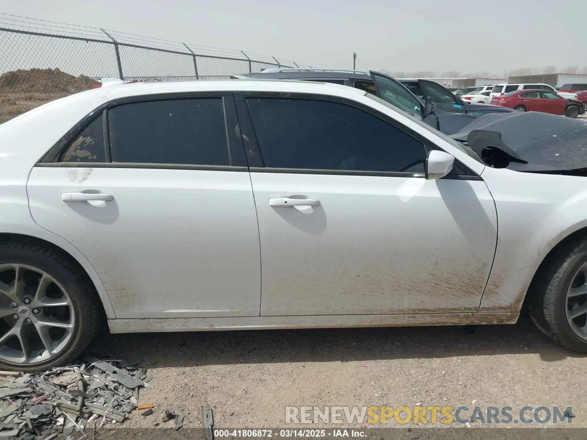 13 Photograph of a damaged car 2C3CCABT1KH564759 CHRYSLER 300 2019
