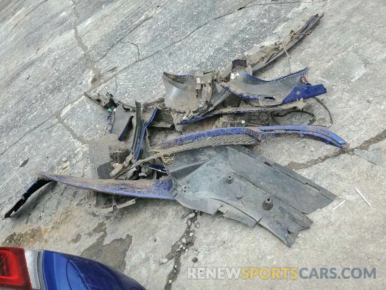 12 Photograph of a damaged car 2C3CCABT9KH649333 CHRYSLER 300 2019